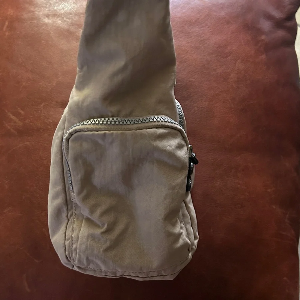 Kipling Crossbody Bag NEW - Picture 5 of 10